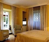 Hotel Villa Mangili 35/89