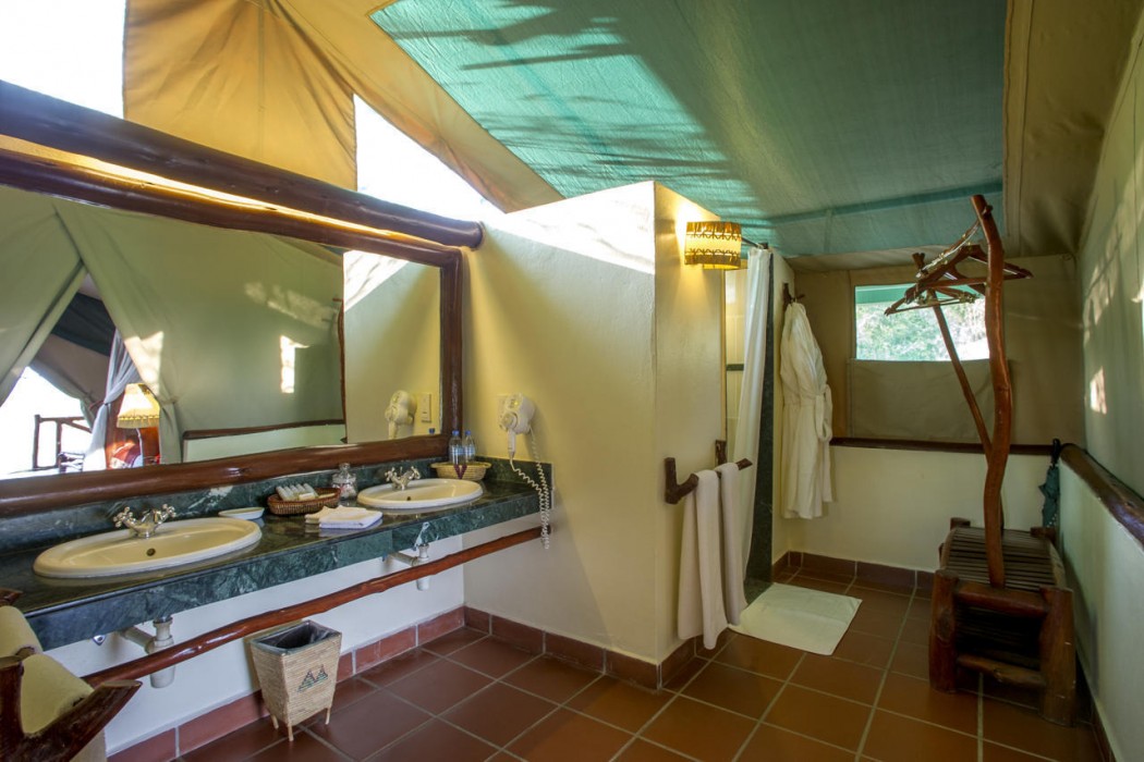 Mbuzi Mawe Serena Camp 15/60