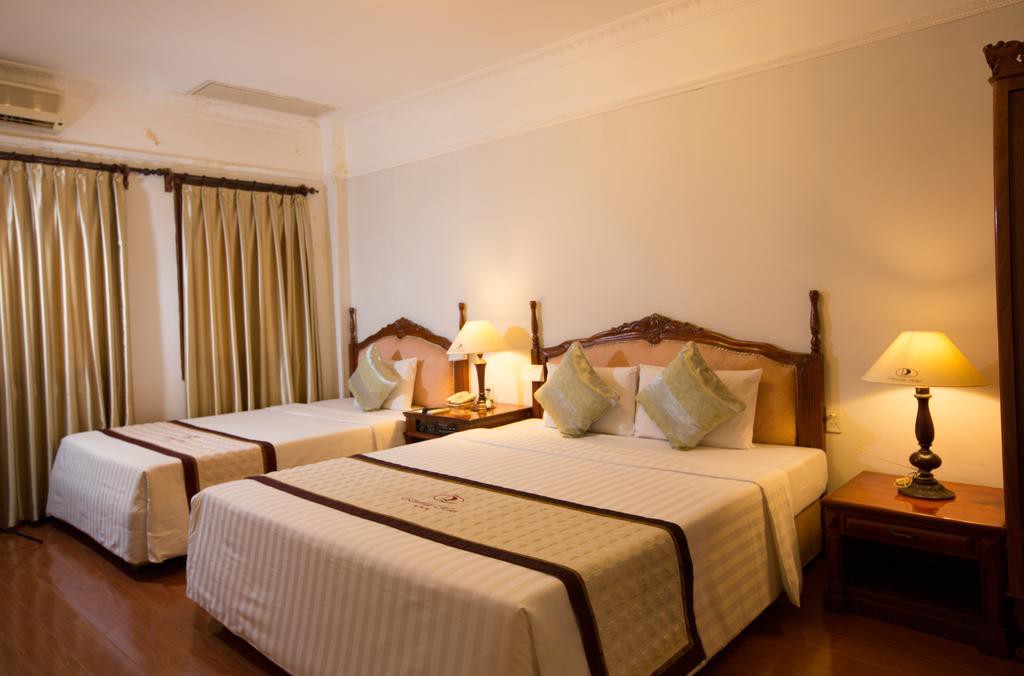 Riverside Hotel Saigon 15/42
