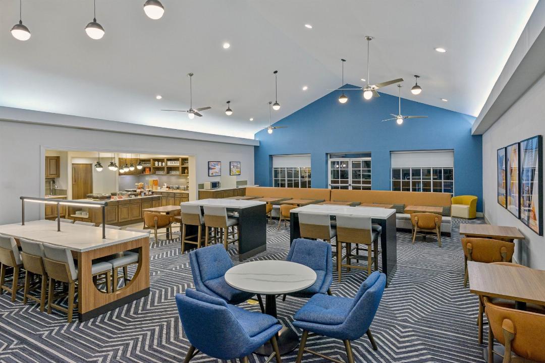 Homewood Suites By Hilton Orlando-Ucf Area 4/66