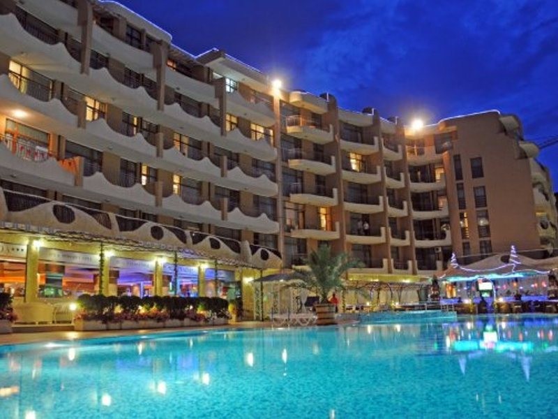 Grenada Apartments 12/51