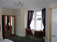 Albert and Victoria Hotel 13/40