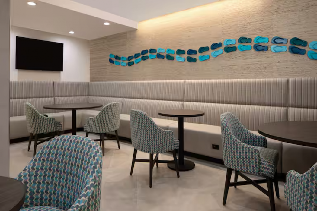 Doubletree Suites By Hilton Orlando - Disney Springs Area 12/44