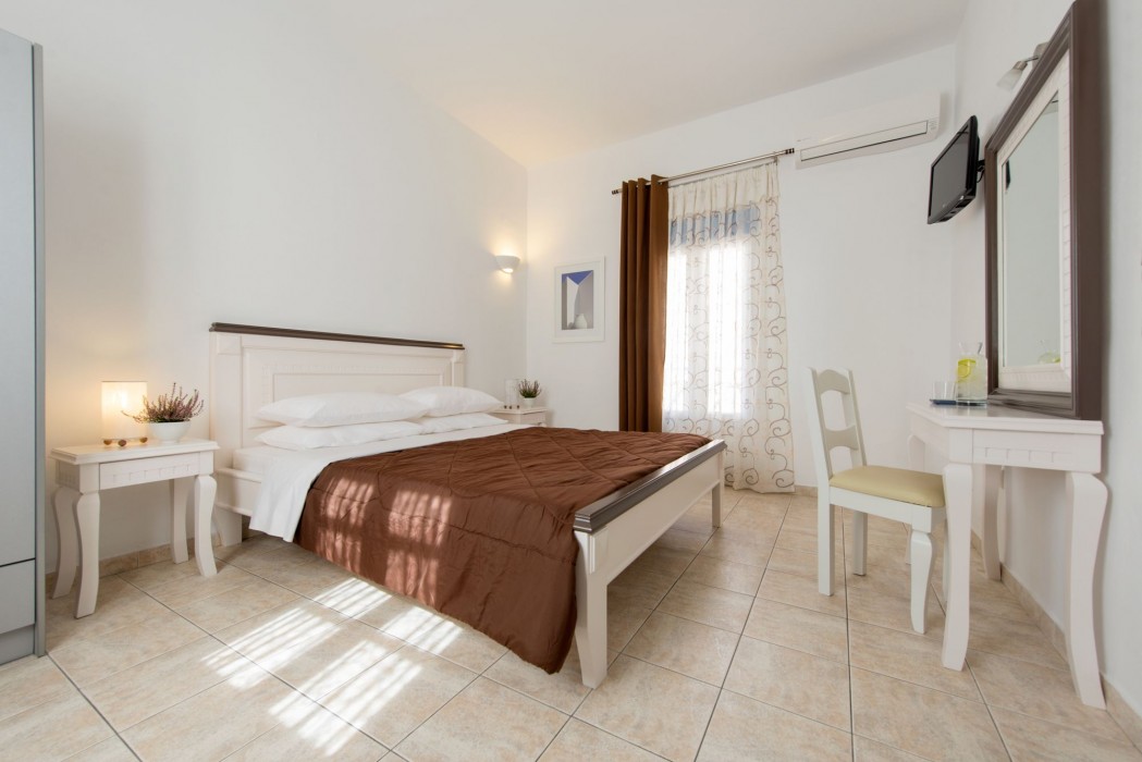 Seaside Beach Hotel 59/100