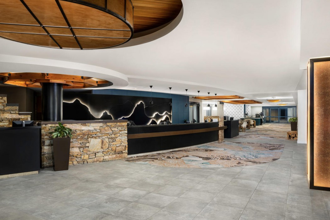 Hilton Whistler Resort & Spa 12/101