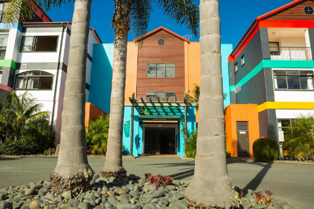 Quality Hotel Oceans Tutukaka 2/22