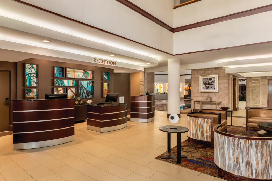 Embassy Suites by Hilton Orlando International Drive ICON Park 21/86