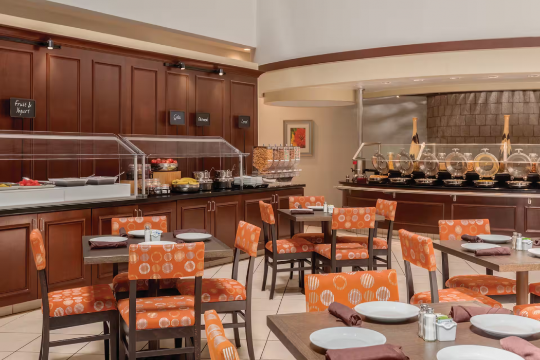 Embassy Suites by Hilton Orlando International Drive ICON Park 43/86