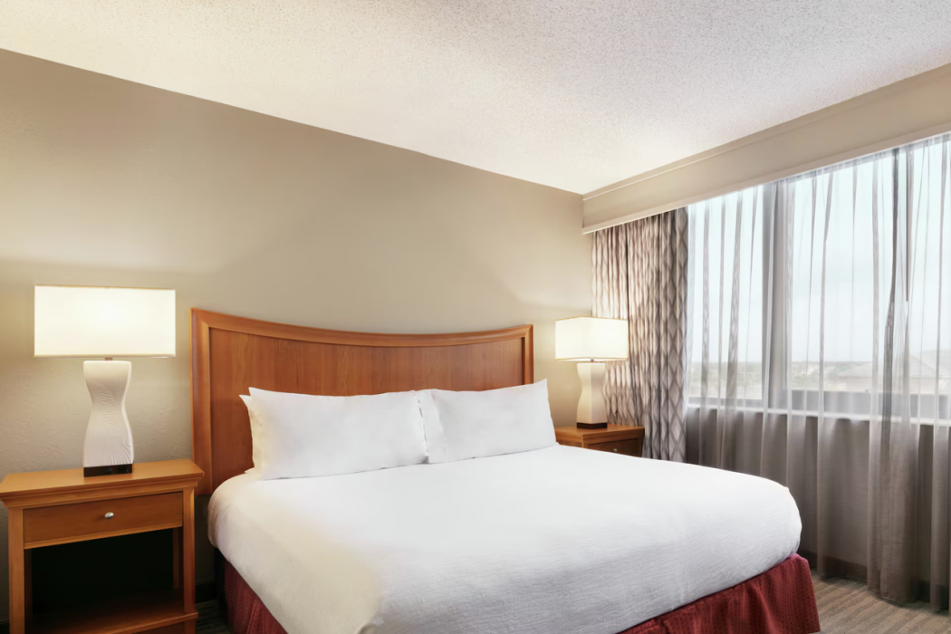 Embassy Suites by Hilton Orlando International Drive ICON Park 26/86
