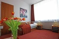 Hotel Ruby Blue 30/65