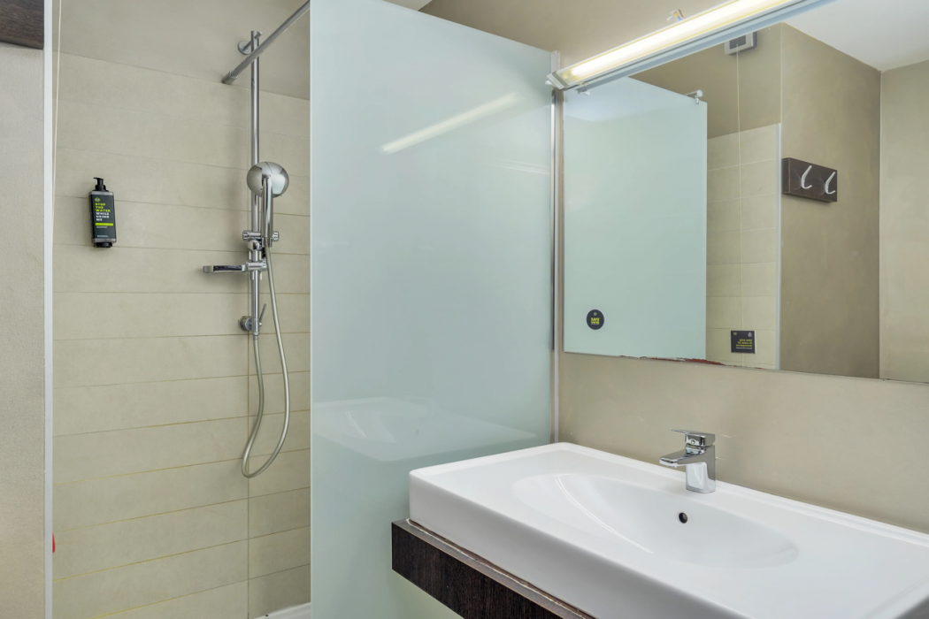 B&B Hotel Milano Monza 27/40