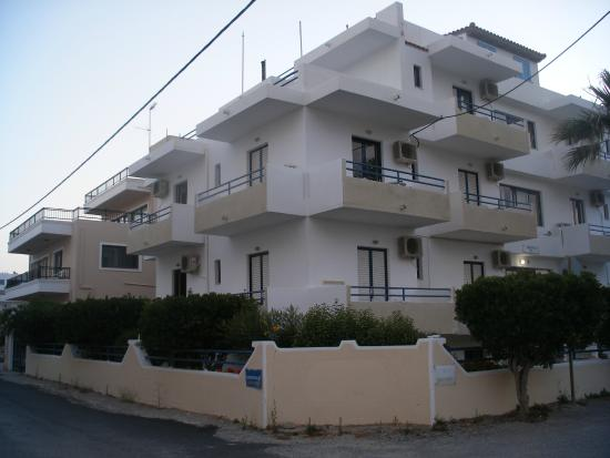 Philippos Studios And Apartments 1/50