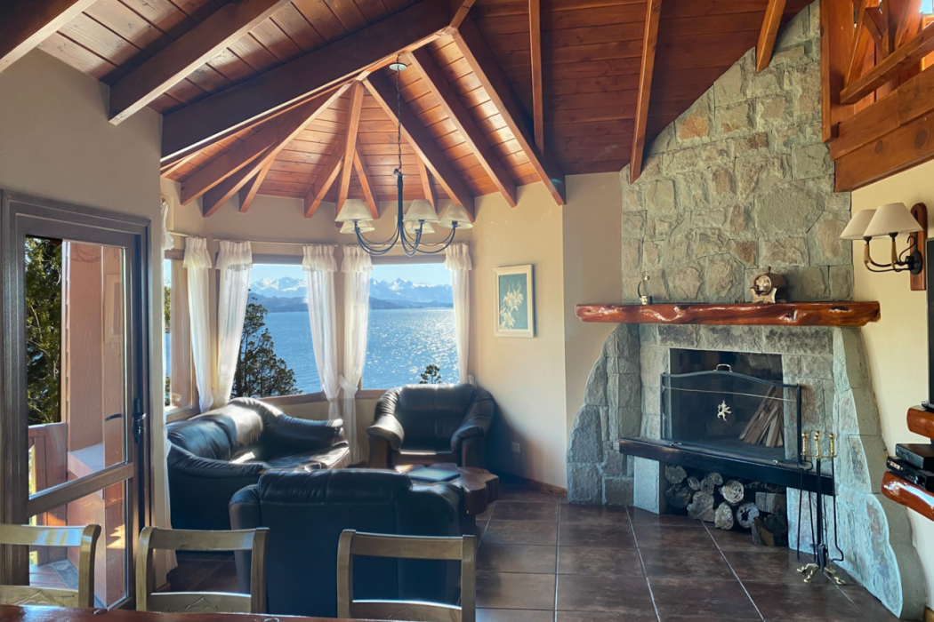 Charming Luxury Lodge and Private Spa 23/74