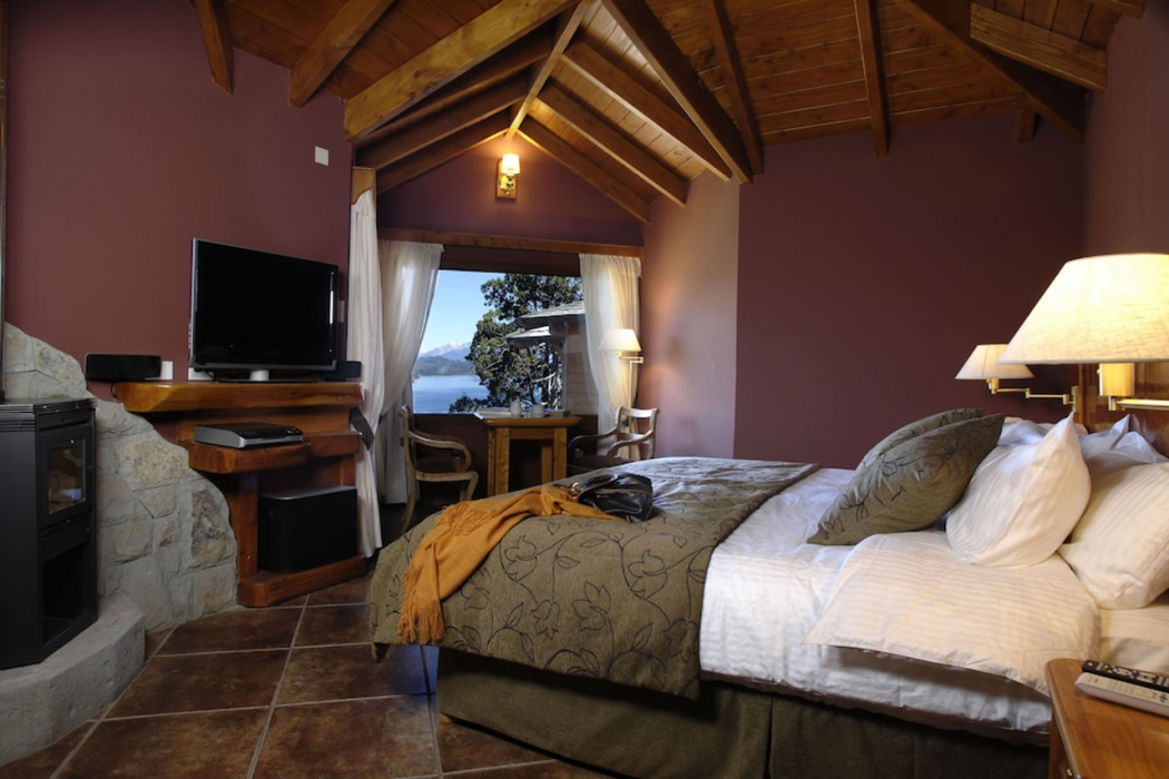 Charming Luxury Lodge and Private Spa 13/74