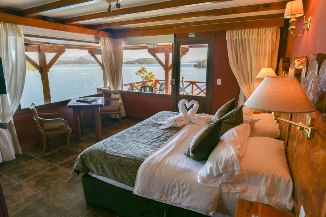 Charming Luxury Lodge and Private Spa 21/74