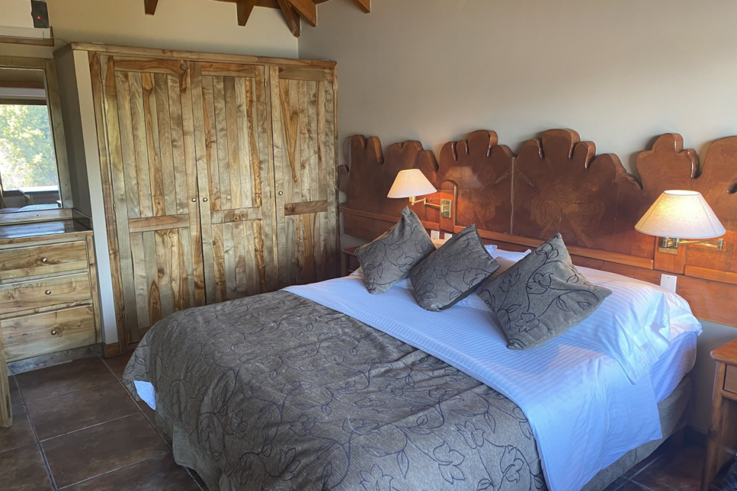 Charming Luxury Lodge and Private Spa 11/74