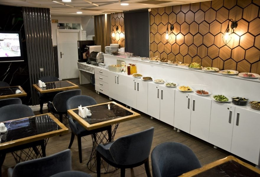 Nova City Hotel 49/85