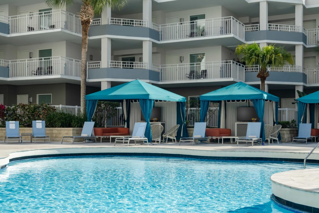 Embassy Suites by Hilton Orlando Lake Buena Vista Resort 40/100