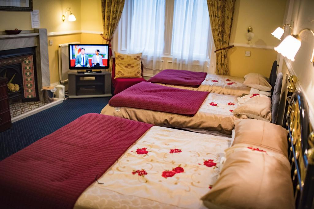Strathallan Guest House 7/50