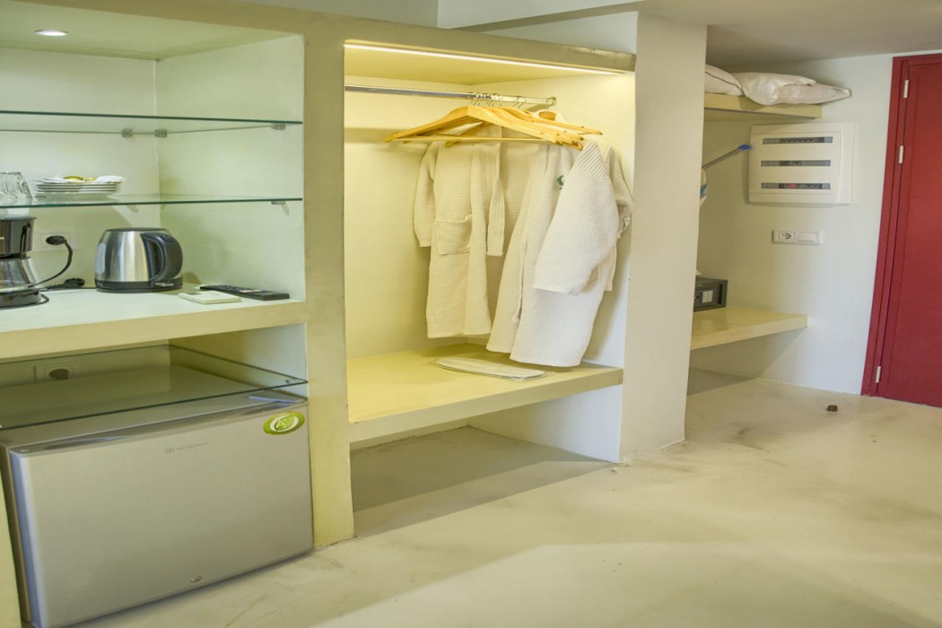 Alia Luxury Suites and Spa 78/169