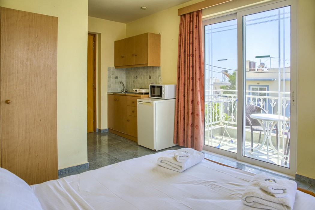 Alia Luxury Suites and Spa 35/169
