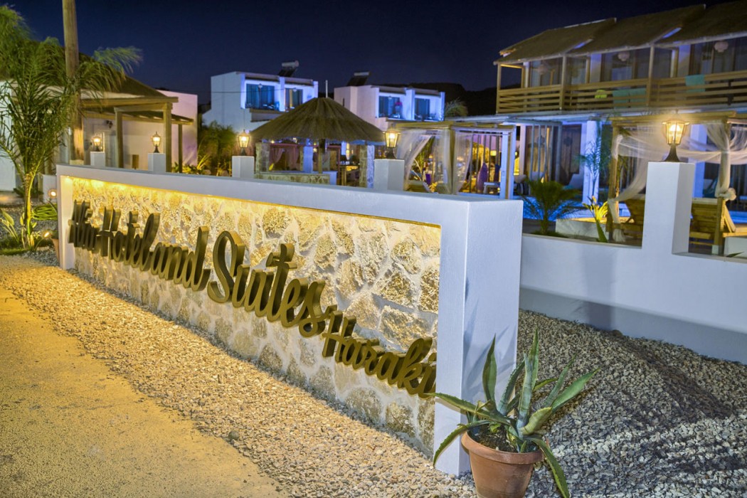 Alia Luxury Suites and Spa photo4