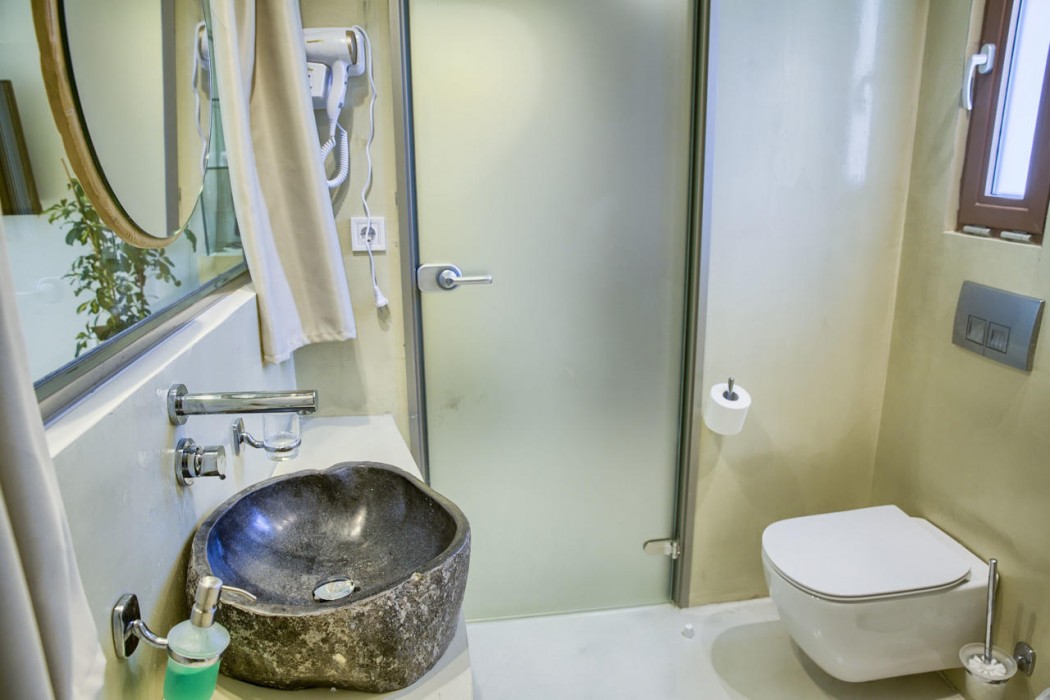 Alia Luxury Suites and Spa 79/169