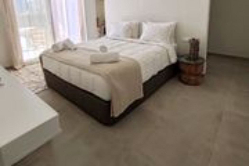 The Noverian Bios Santorini Boutique Hotel 16/78
