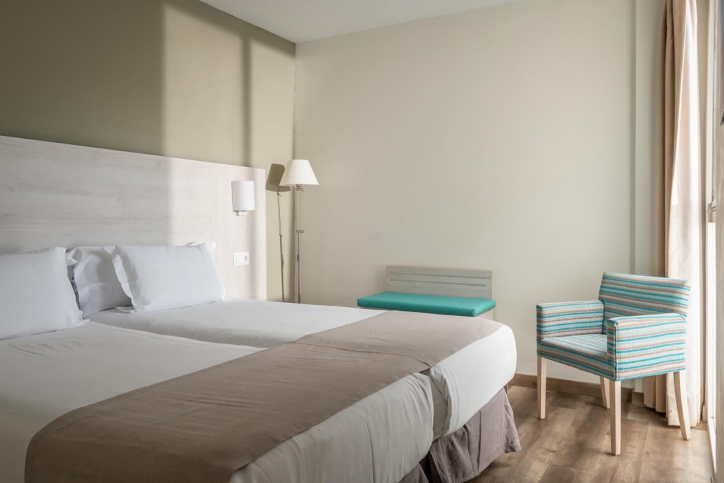 Apartamentos Vistasol 16/80