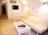 Aeolos Art and Eco Suites - Adults Only 24/109