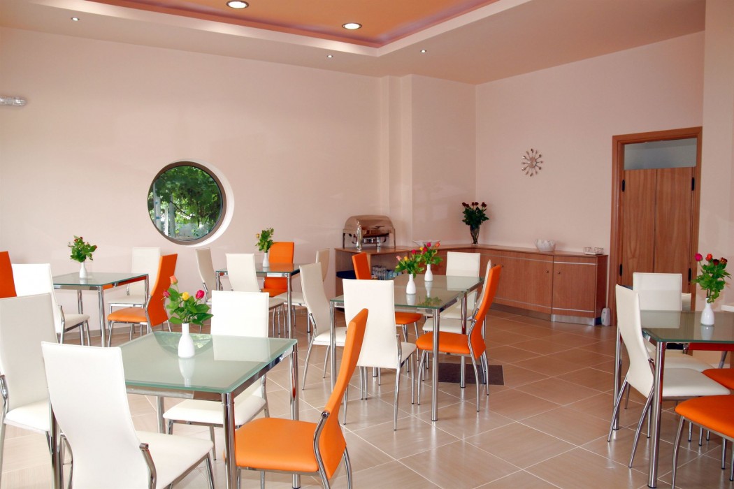 Avra Hotel 23/58