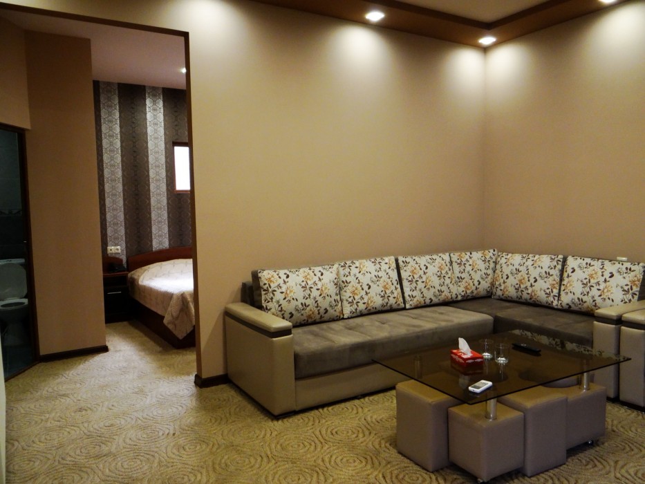 Areg Hotel 60/113