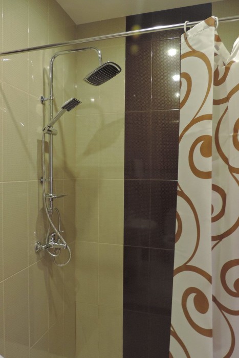 Areg Hotel 72/113