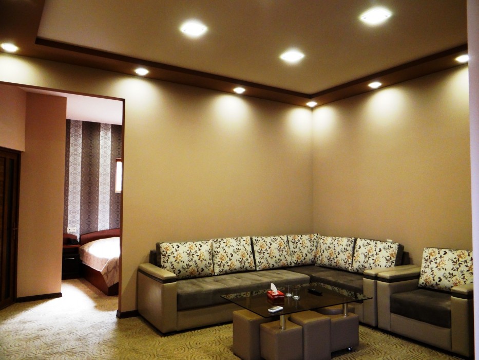 Areg Hotel 69/113