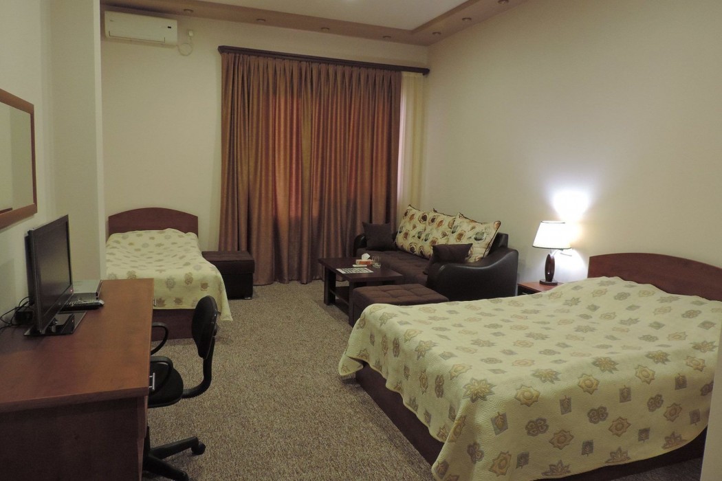 Areg Hotel 62/113