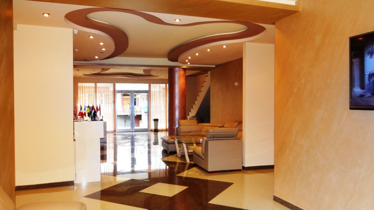 Areg Hotel 49/113