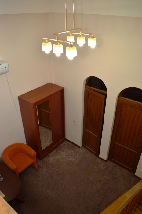 Areg Hotel 57/113