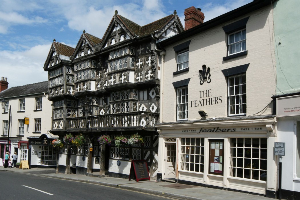 CBH The Feathers Hotel & Restaurant 44/85