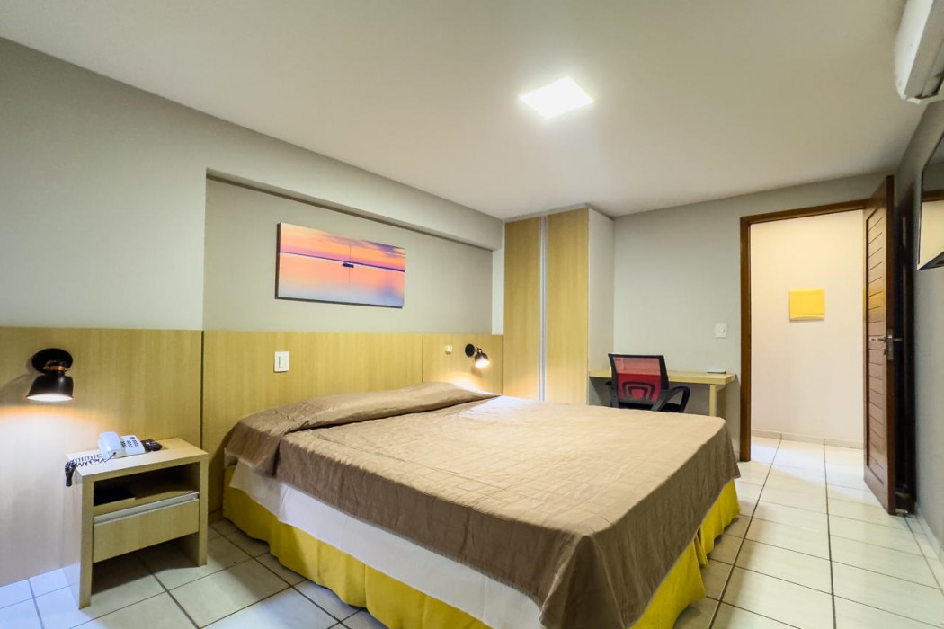 Paradise Flat 36/91