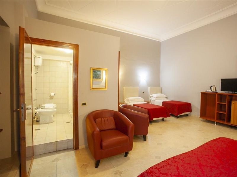 Hotel Esposizione Roma 18/23