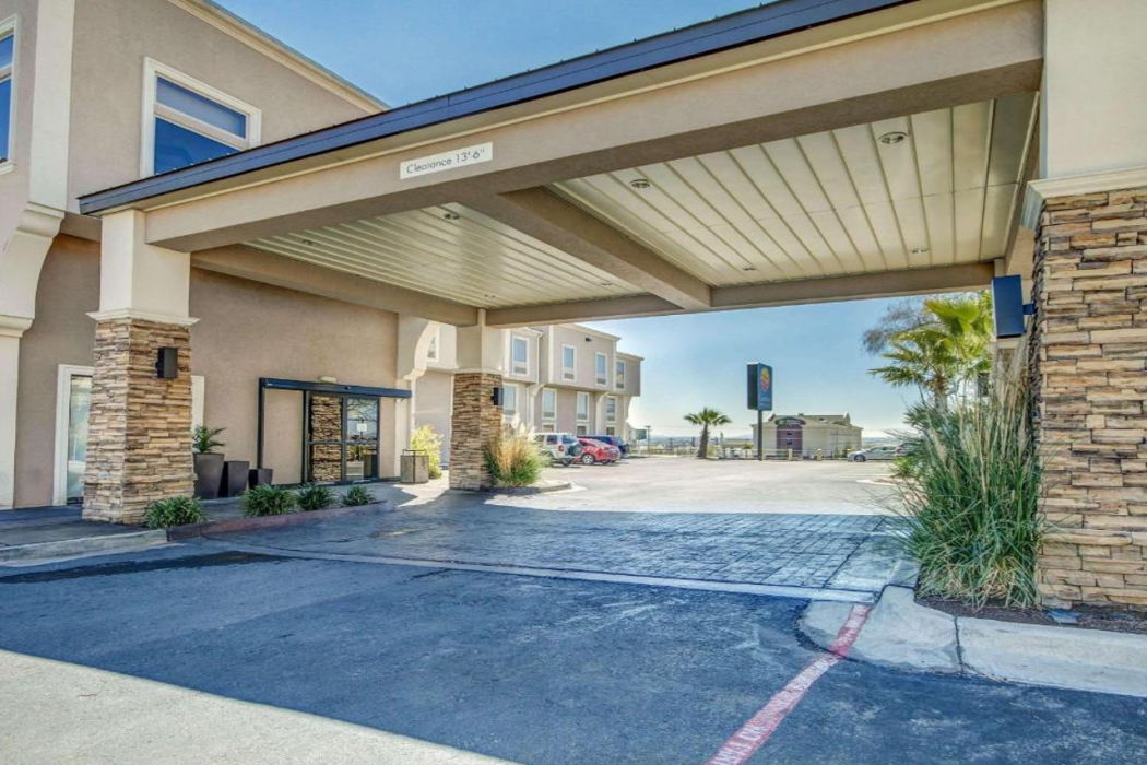 Comfort Inn & Suites El Paso I-10 Airport Area photo4