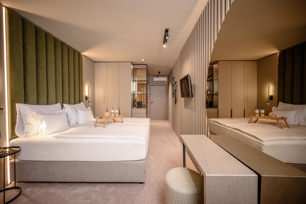 Hotel Malin 12/72