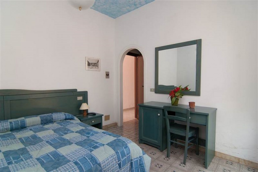 Hotel La Ninfea 32/56