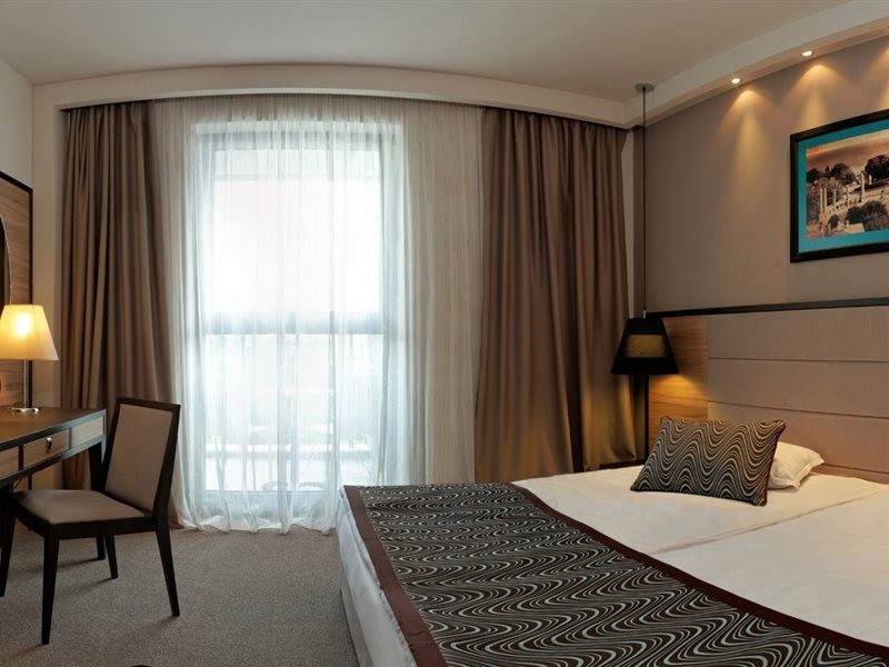 Astera Hotel & Spa 18/70