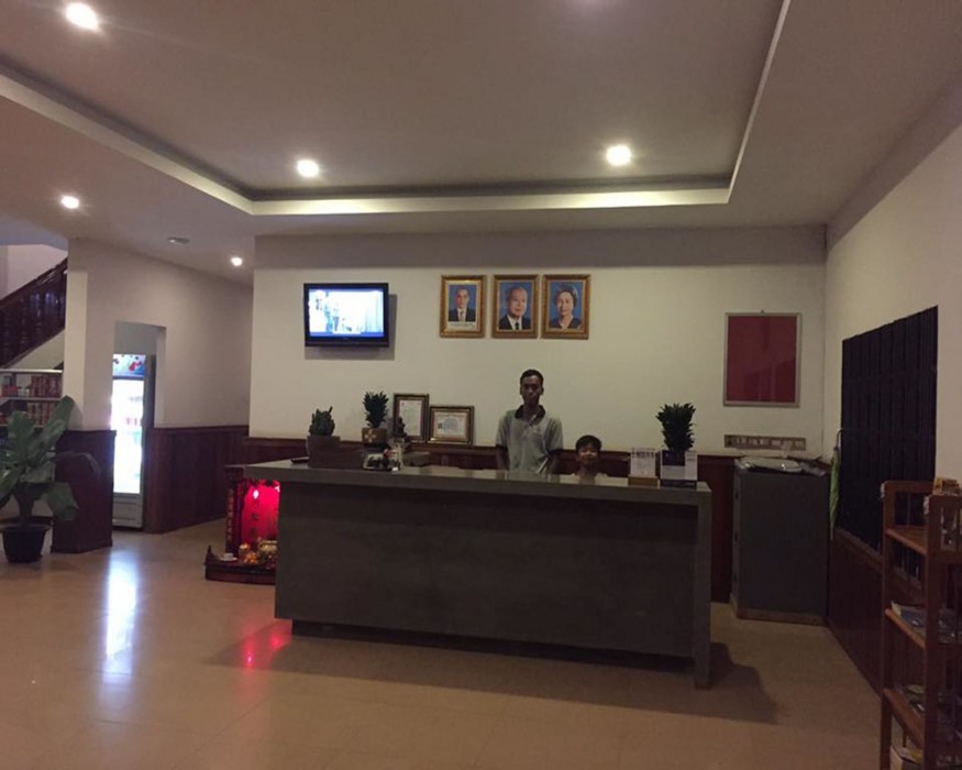 New Riverside Hotel 22/100