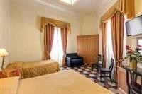 Hotel Labelle 36/91