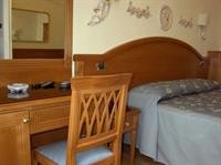 Hotel Labelle 53/91