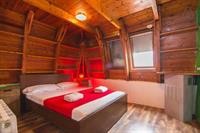 Mellow Youth Hostel 44/100