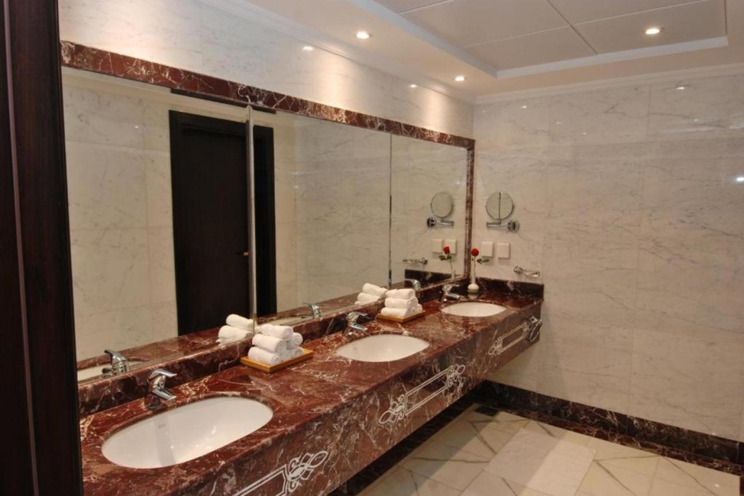شركة طيبة المدينة الفندقية(Millennium Taiba Hotel) 40/77