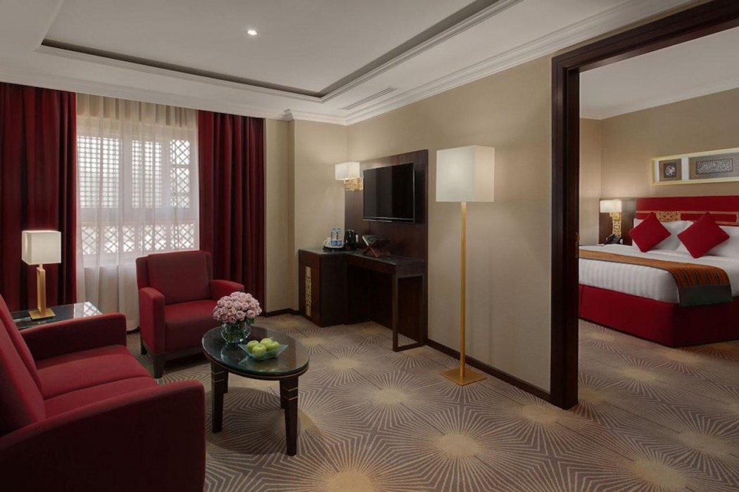 شركة طيبة المدينة الفندقية(Millennium Taiba Hotel) 38/77